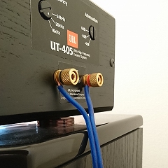 スピーカーケーブル
